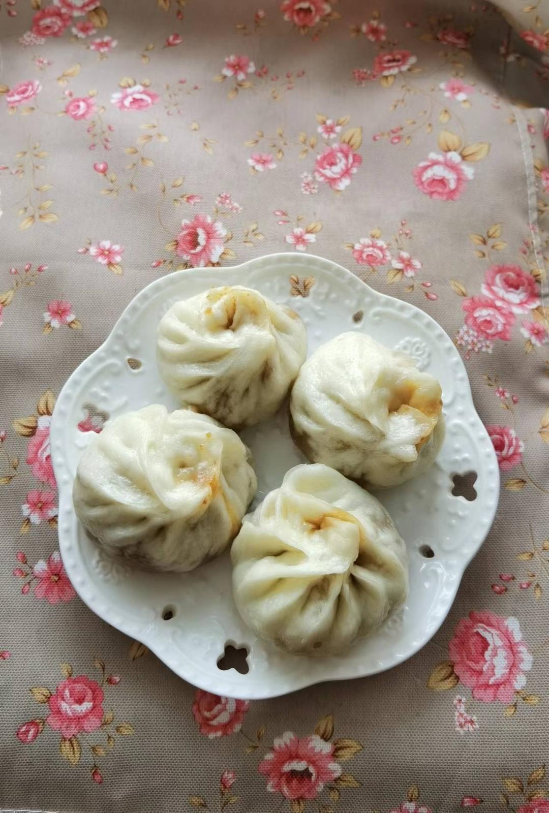 小笼包（秒杀市面上小笼包店的做法）