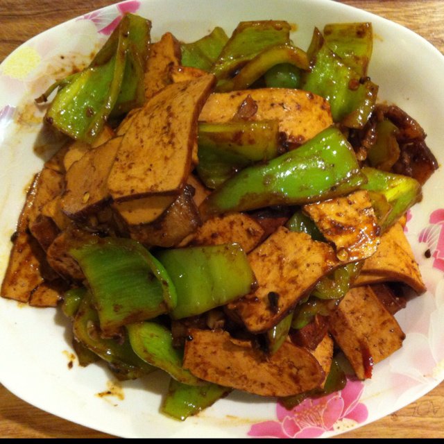 青椒炒豆腐干