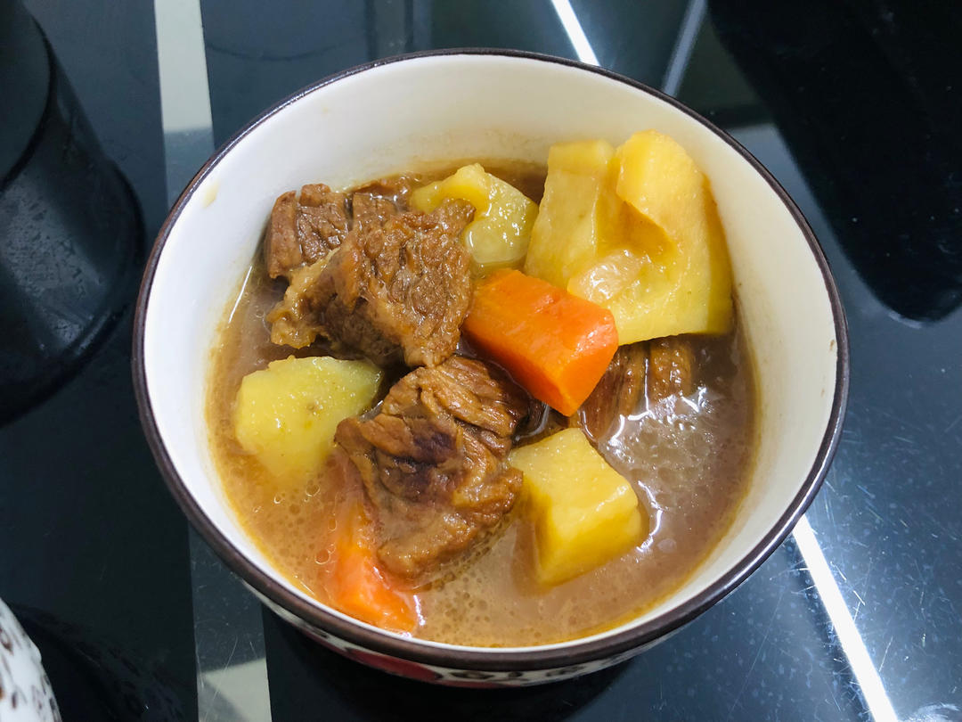 番茄土豆炖牛腩