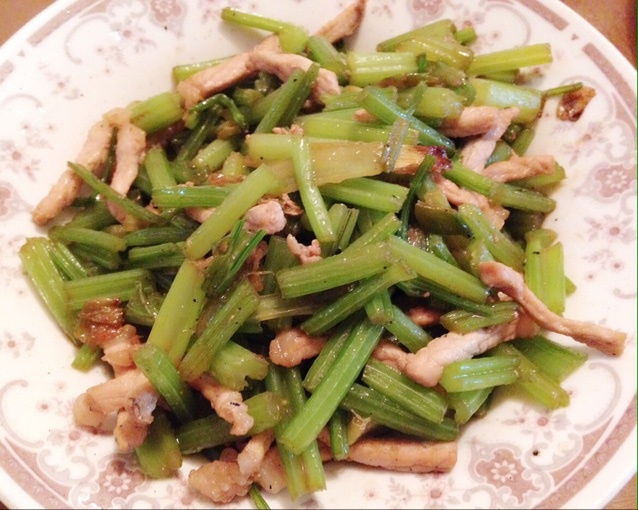 芹菜肉丝