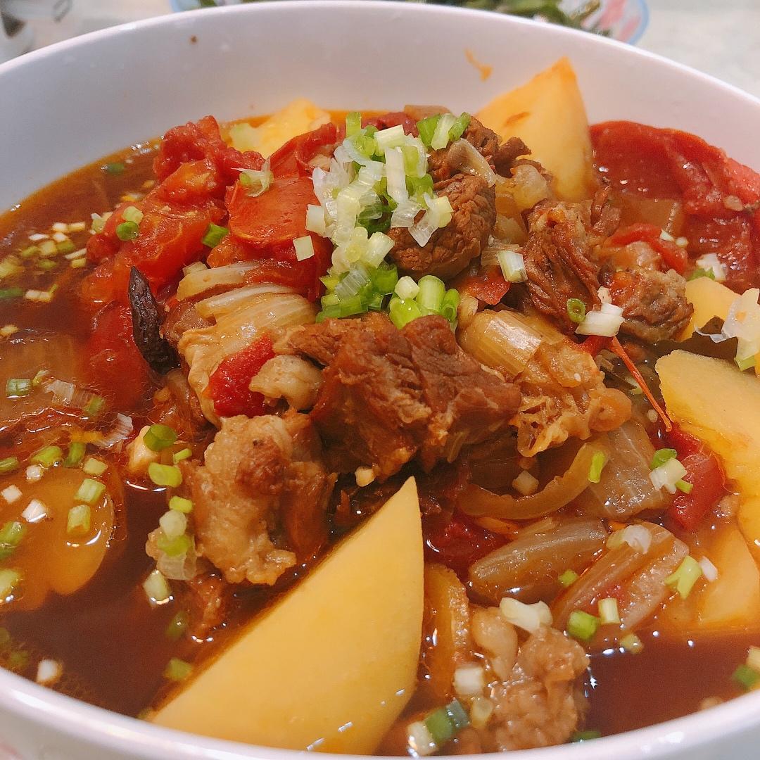 番茄土豆炖牛腩