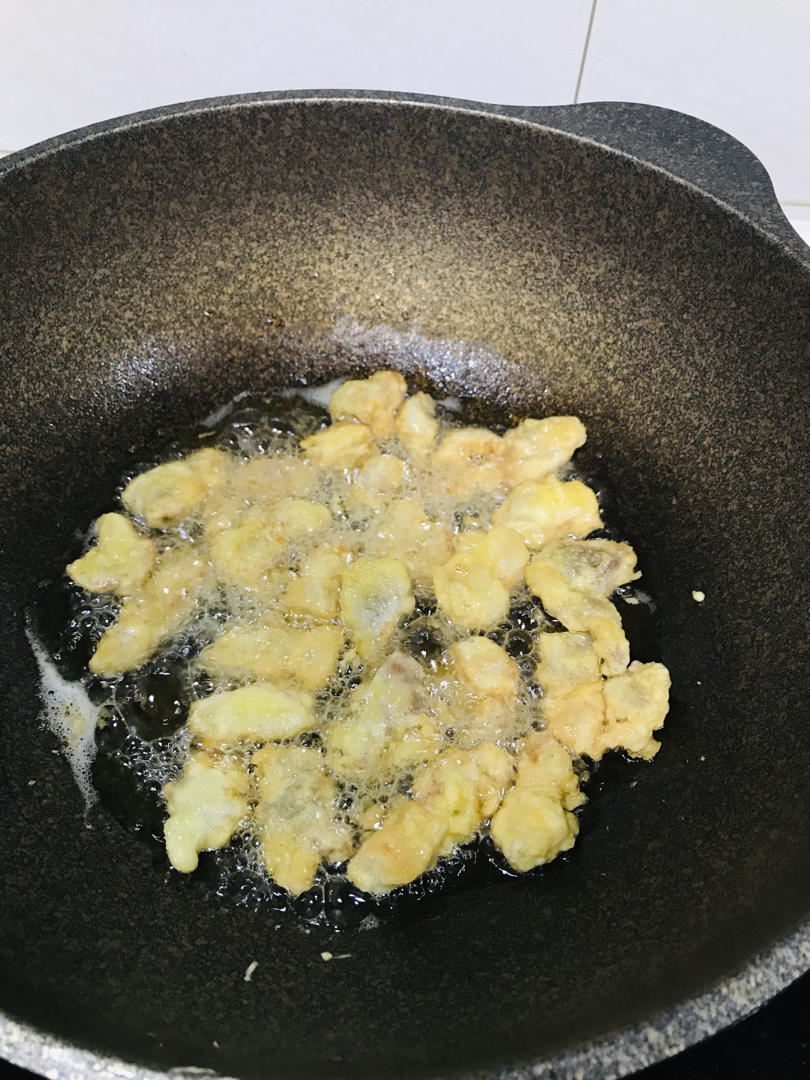 🍍酸甜菠萝咕噜肉
