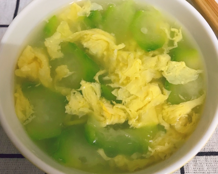 清淡的丝瓜鸡蛋汤的做法