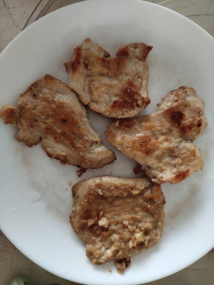 【嫩煎鸡胸肉】