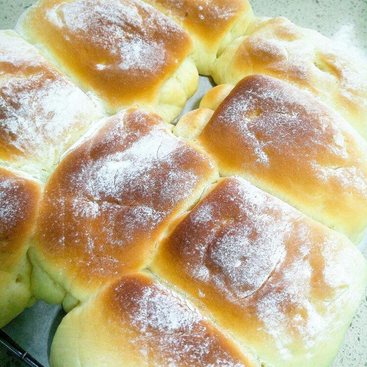 软到不知所措的牛奶卷