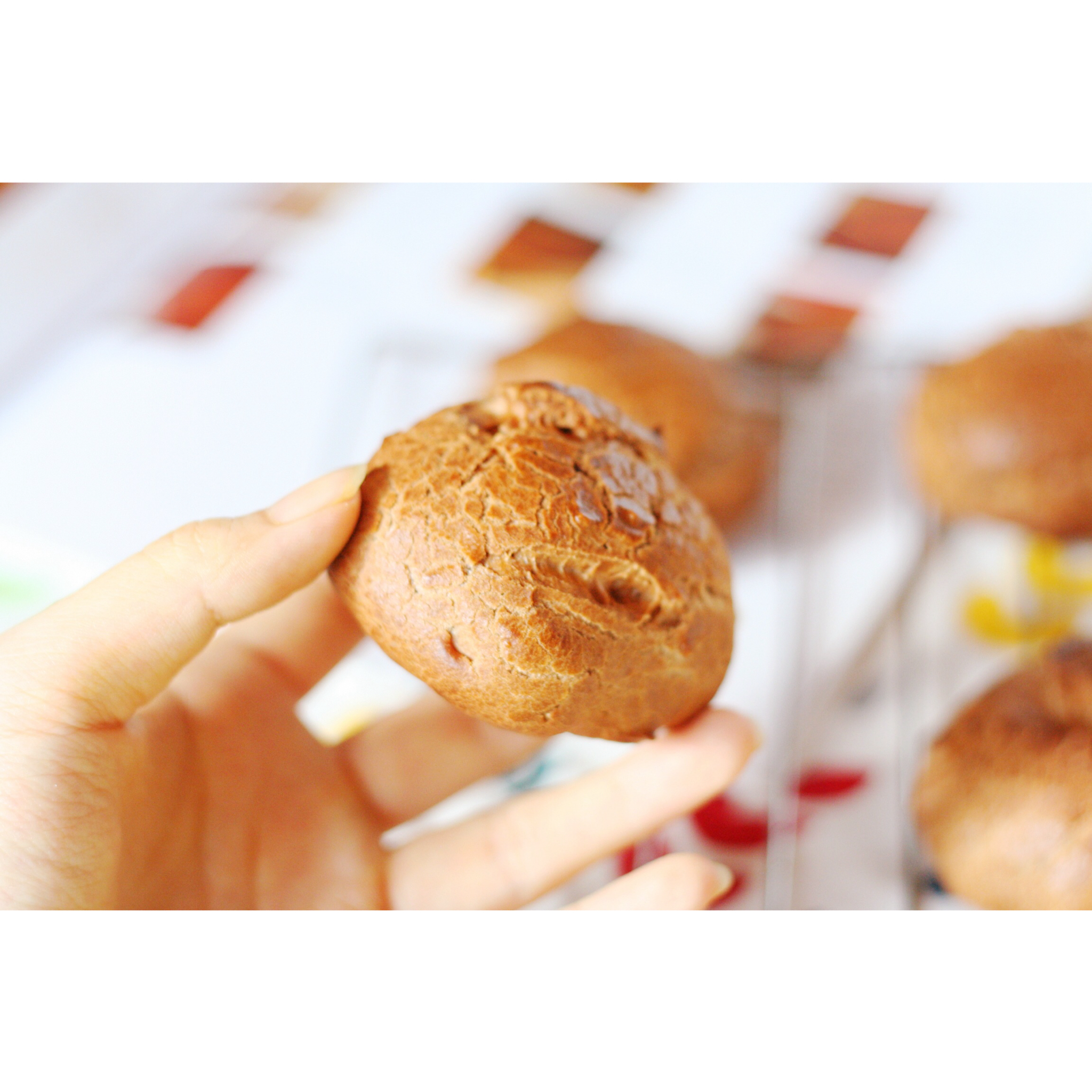 巧克力酥皮泡芙