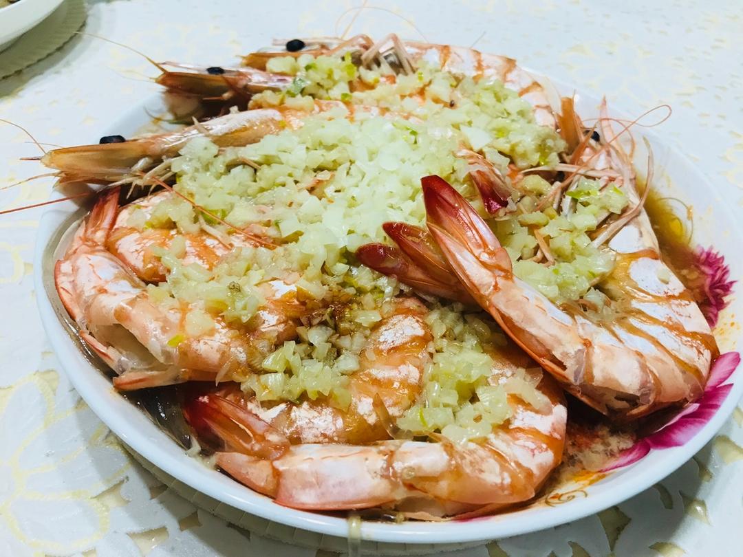 蒜蓉粉丝蒸大虾