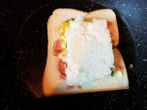 免烤箱流心芝士火腿三明治的做法 步骤5