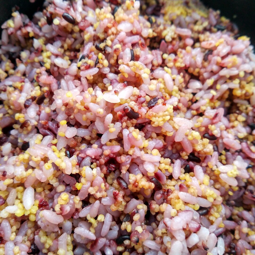 luth做的五谷饭