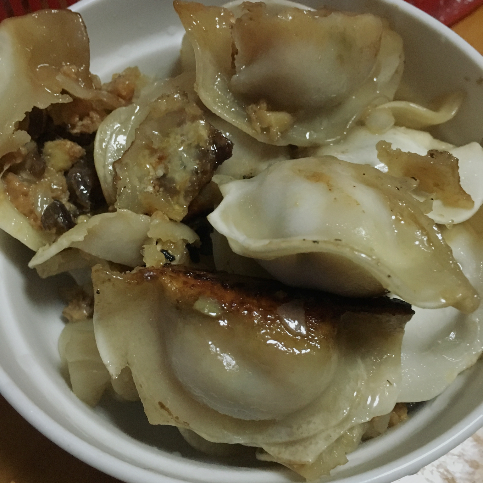 速冻水饺吃腻了吗~变锅贴吧(๑´ڡ`๑)