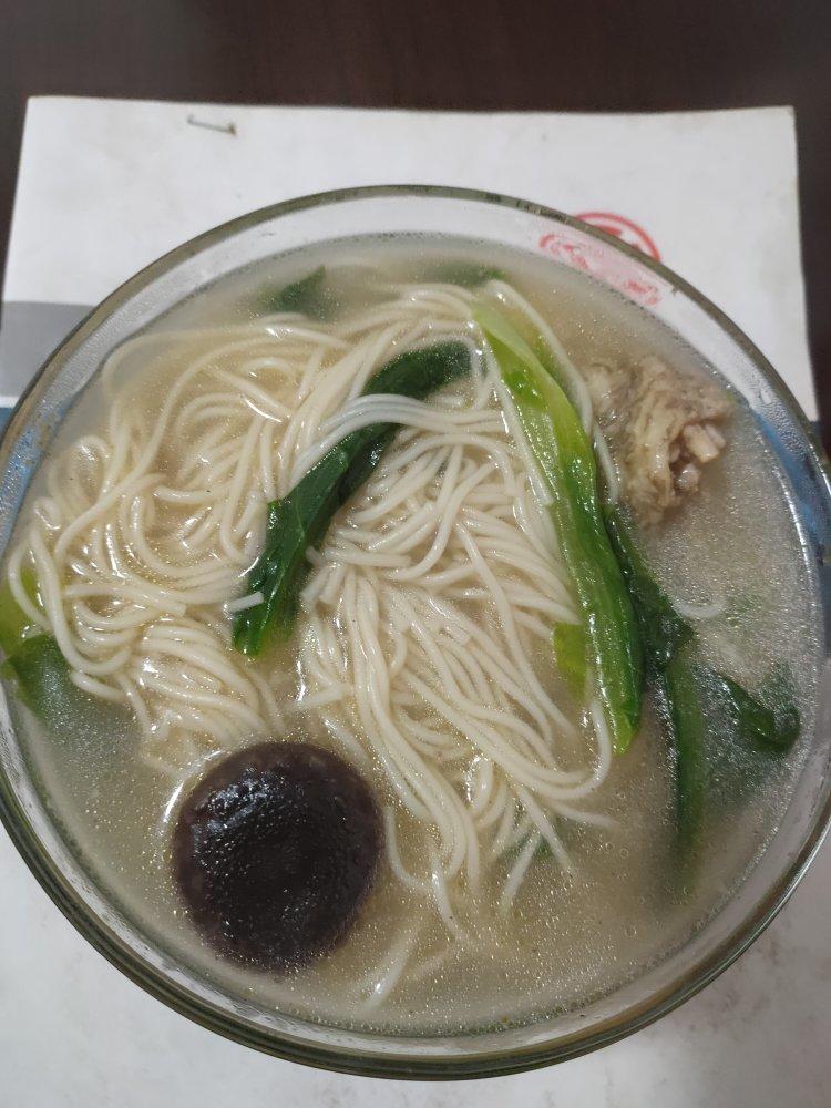 鸡汤面｜鲜嫩咸香鸡油 杭州百家鸡味馆版