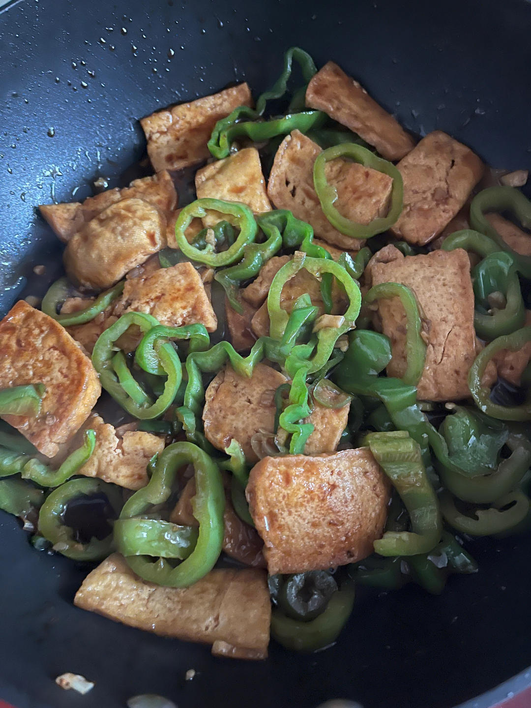 青椒炒豆腐