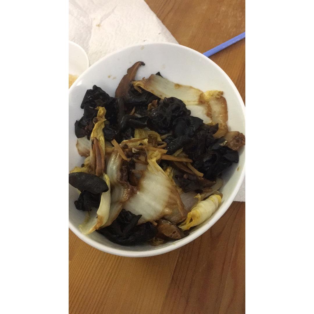 白菜炒木耳