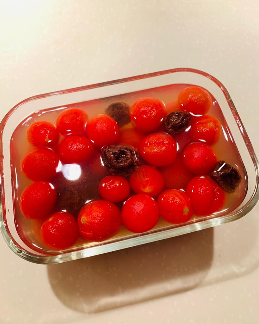 话梅汁渍圣女果-我的年夜饭之一