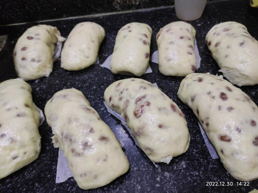 粒粒红豆馒头（附蜜红豆做法）