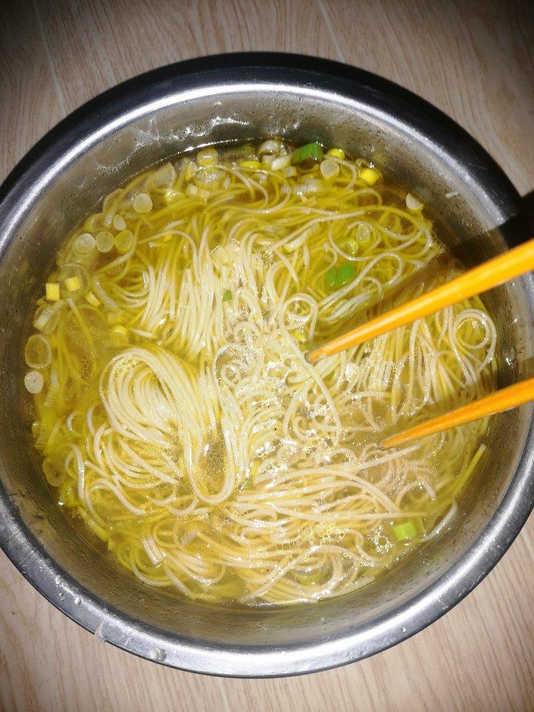 一碗让我念念不忘的阳春面🍜