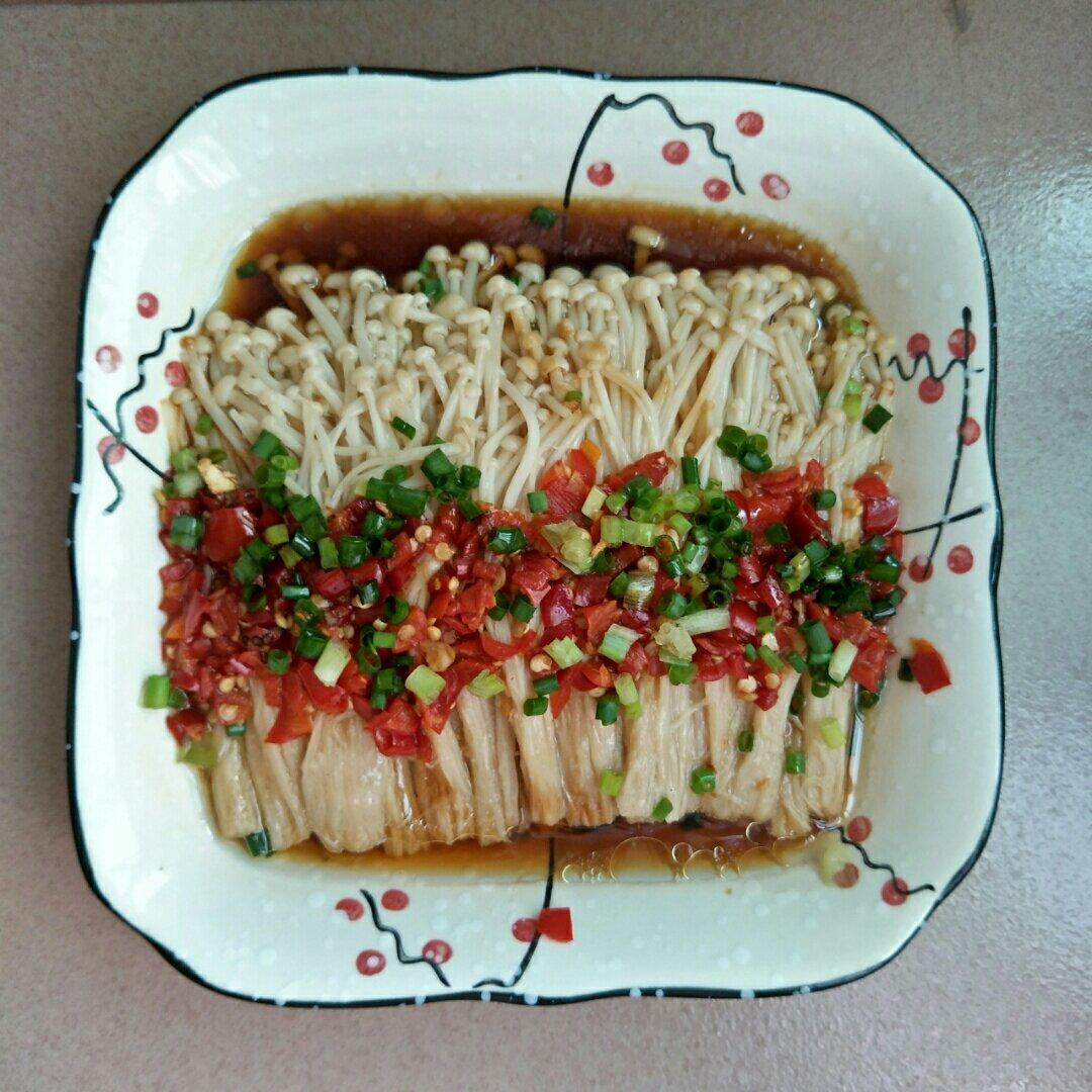 剁椒金针菇