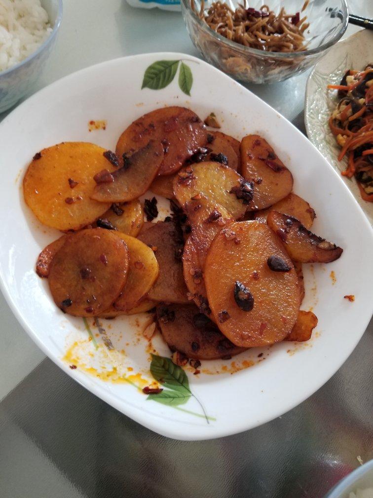 比肉好吃的香煎土豆