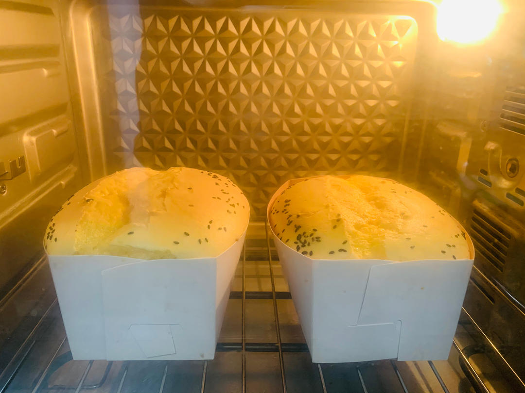 无泡打粉的金枕蛋糕—一次成功零失败