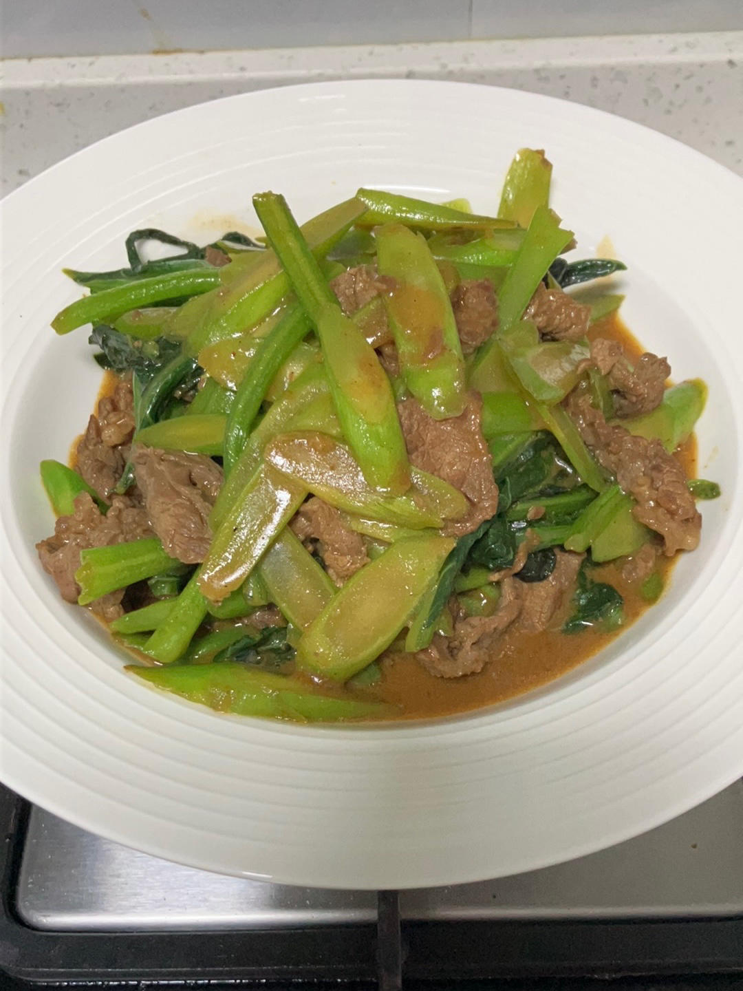 爽脆嫩滑的芥兰炒牛肉