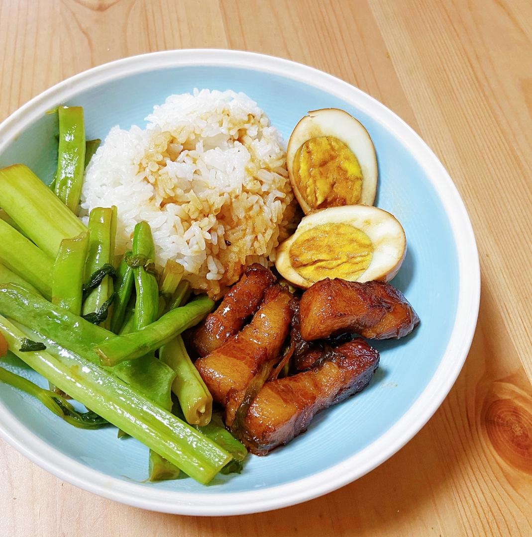 加了鹌鹑蛋后，这盘红烧肉，美味的逆天啦——鹌鹑蛋烧肉（孔瑶食谱）
