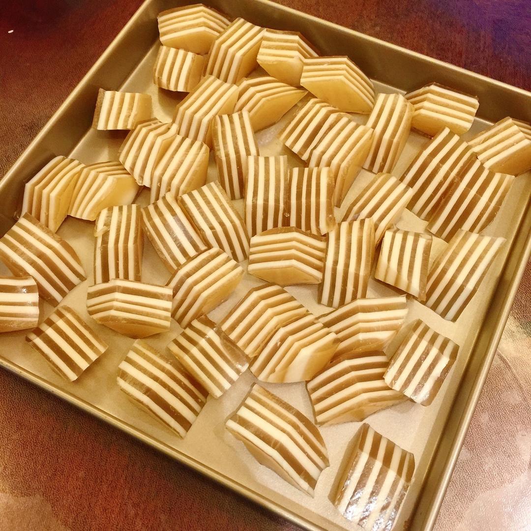 Q弹椰汁千层糕（马蹄糕）