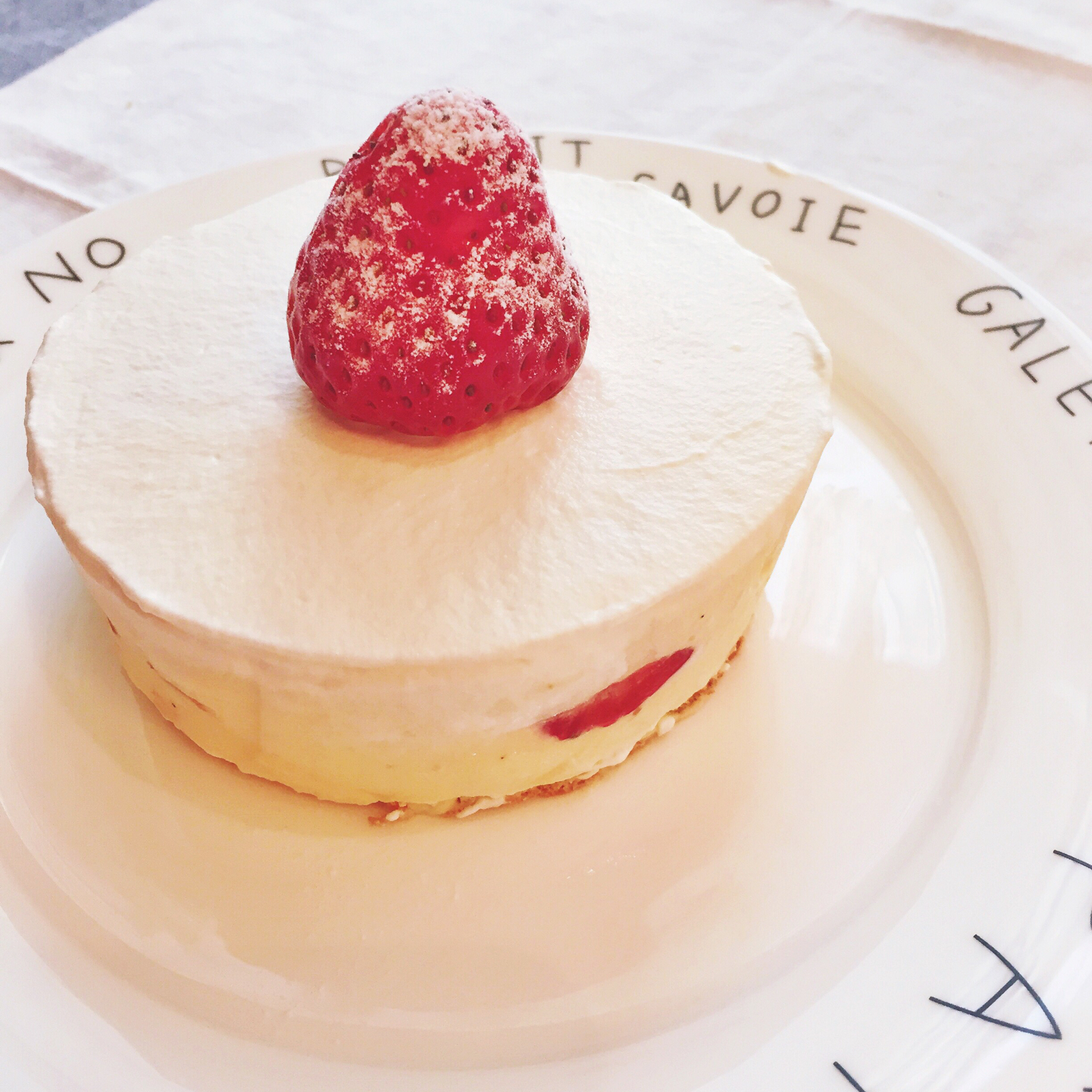 <FRAISIER>草莓蛋糕