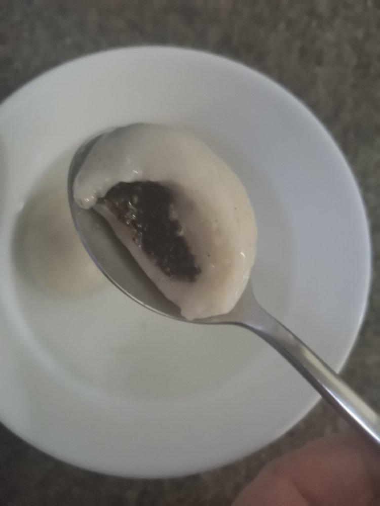 自制糯米糍（花生黑芝麻和豆沙夹心）