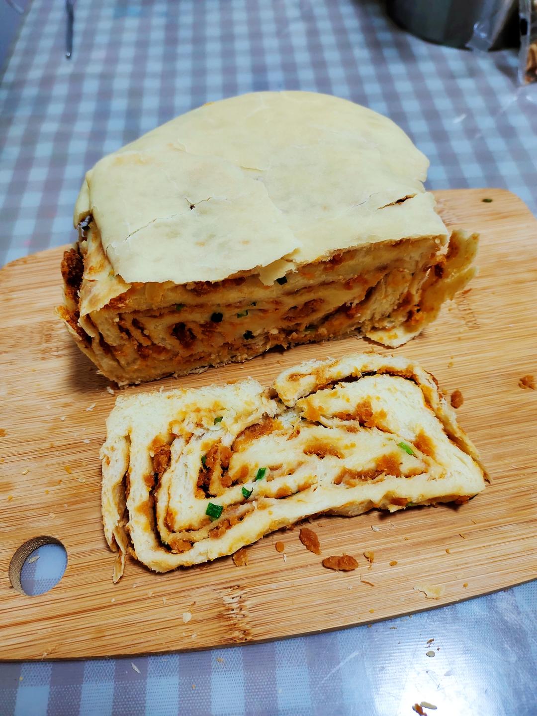 咸蛋黄肉松吐司🍞/经典馅料咸口吐司