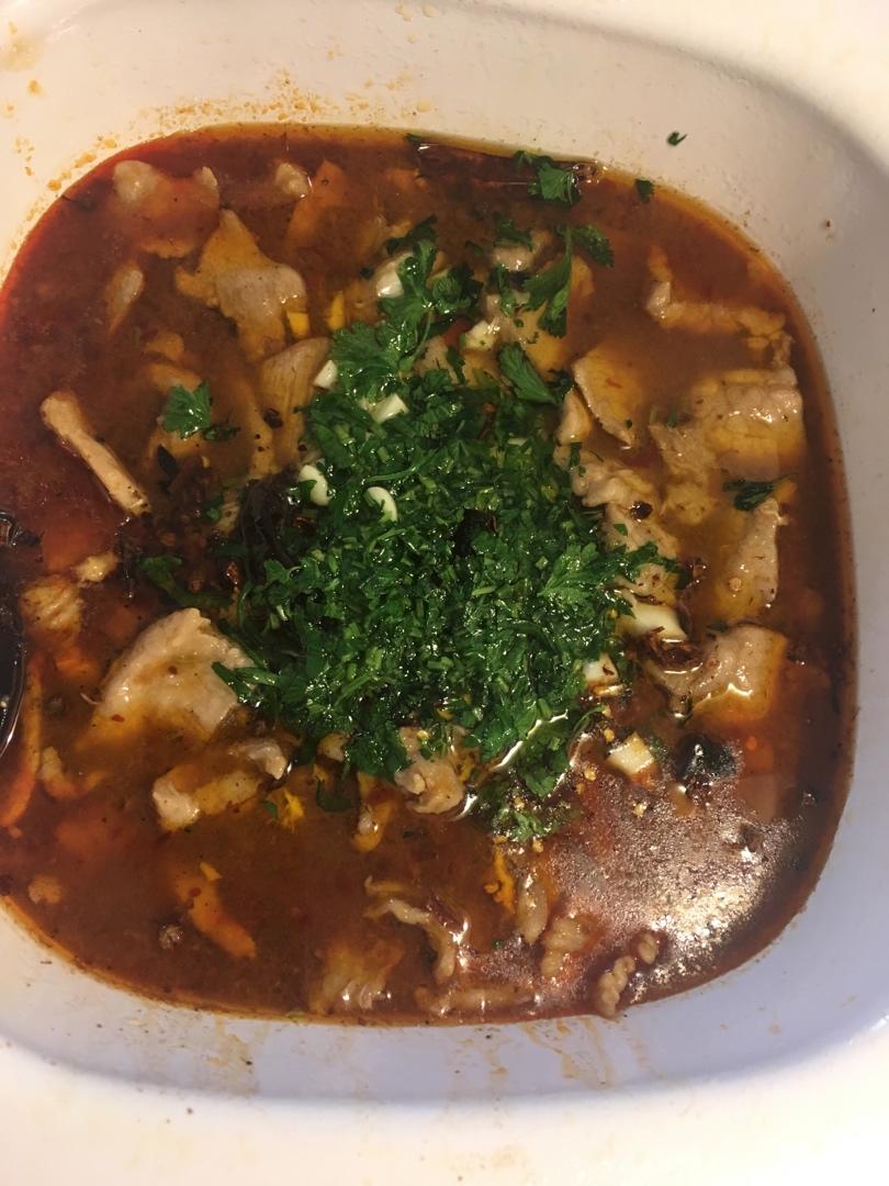 厨师长教你：“水煮肉片”的正宗做法，这味道真的很四川