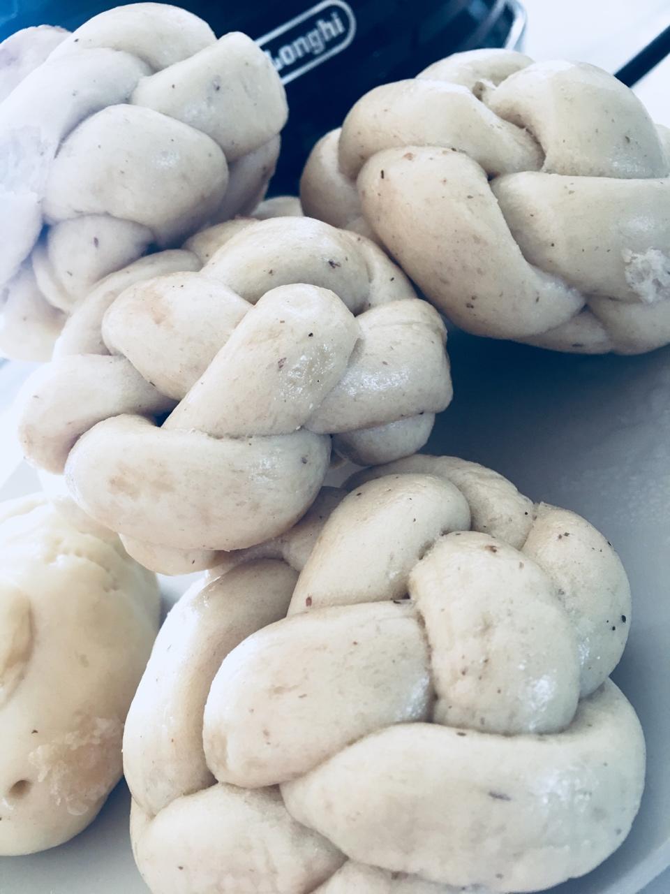 渐变紫薯绣球馒头