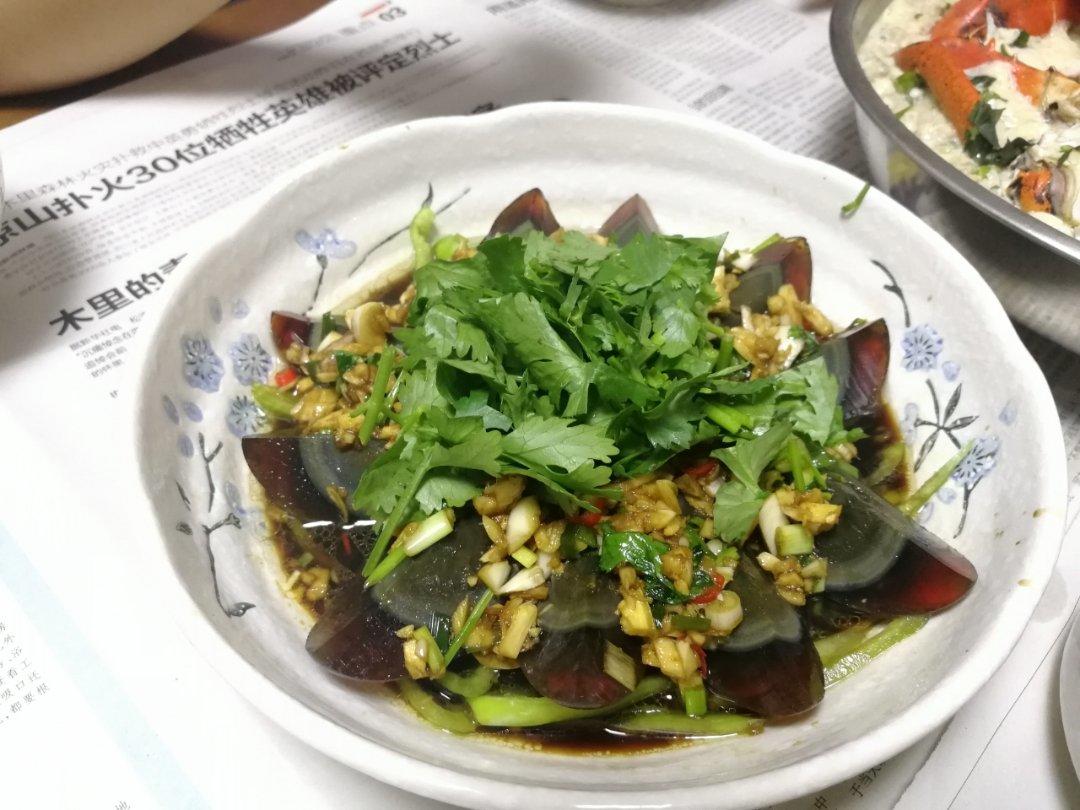 凉拌皮蛋