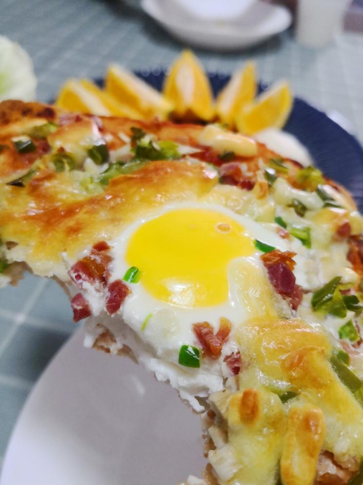 太阳蛋吐司披萨