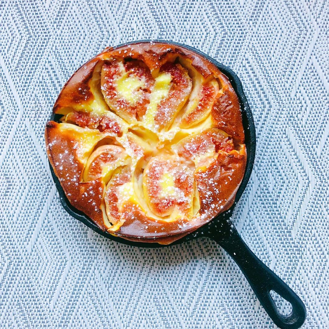 无花果克拉夫缇clafoutis