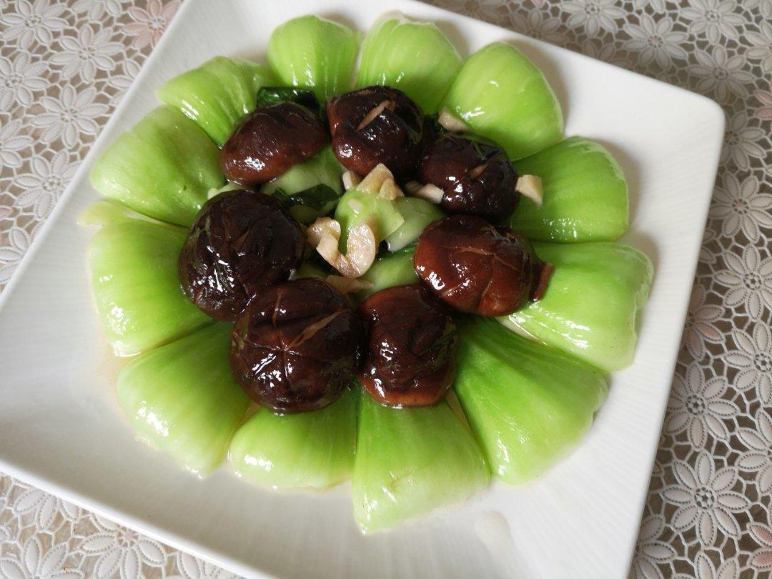 薄荷-青草做的香菇小青菜