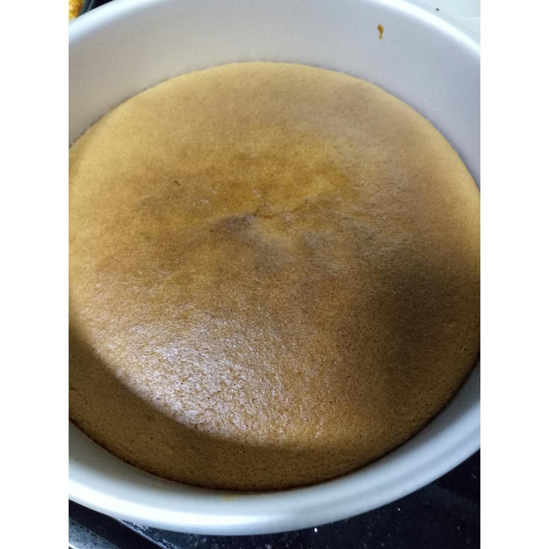 烤箱做蛋糕（戚风蛋糕的做法）