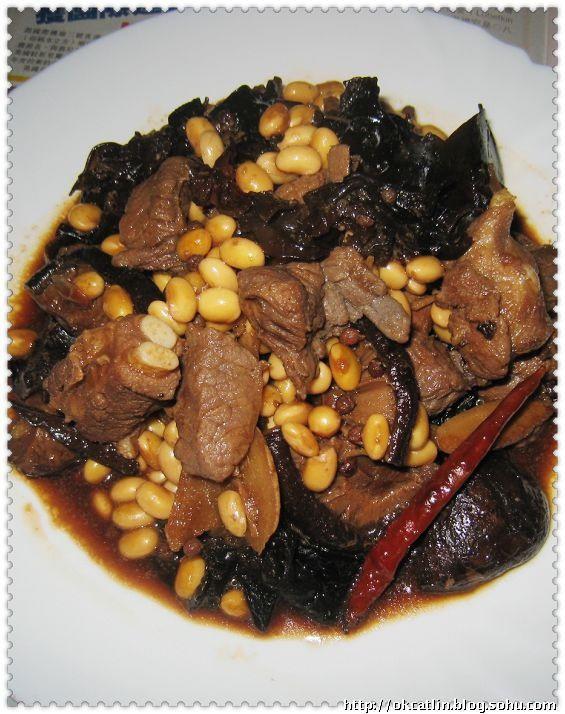 黄豆焖排骨
