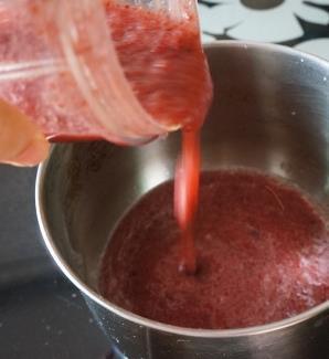 白莲蔓越莓冰皮月饼的做法 步骤3