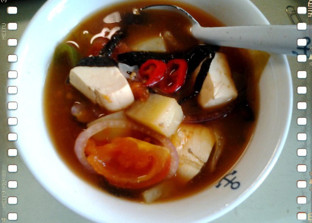 蕃茄土豆圆白菜汤