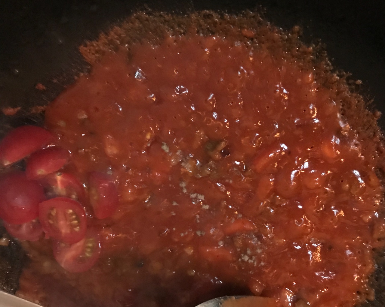 意式番茄牛肉酱面的做法 步骤2