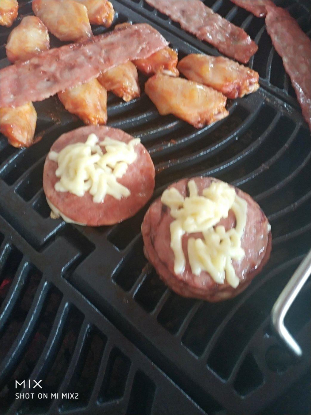 汉堡排，只要大口吃肉！