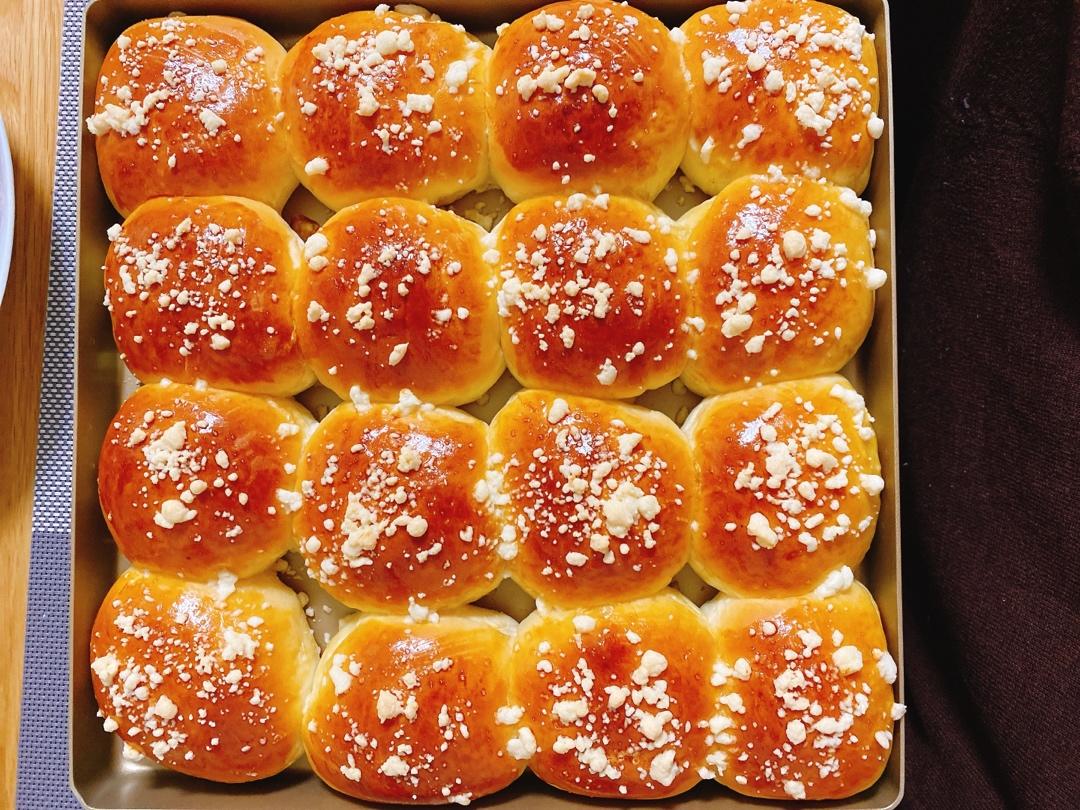 超柔软酥粒小餐包，配方简单易出膜，百分百成功