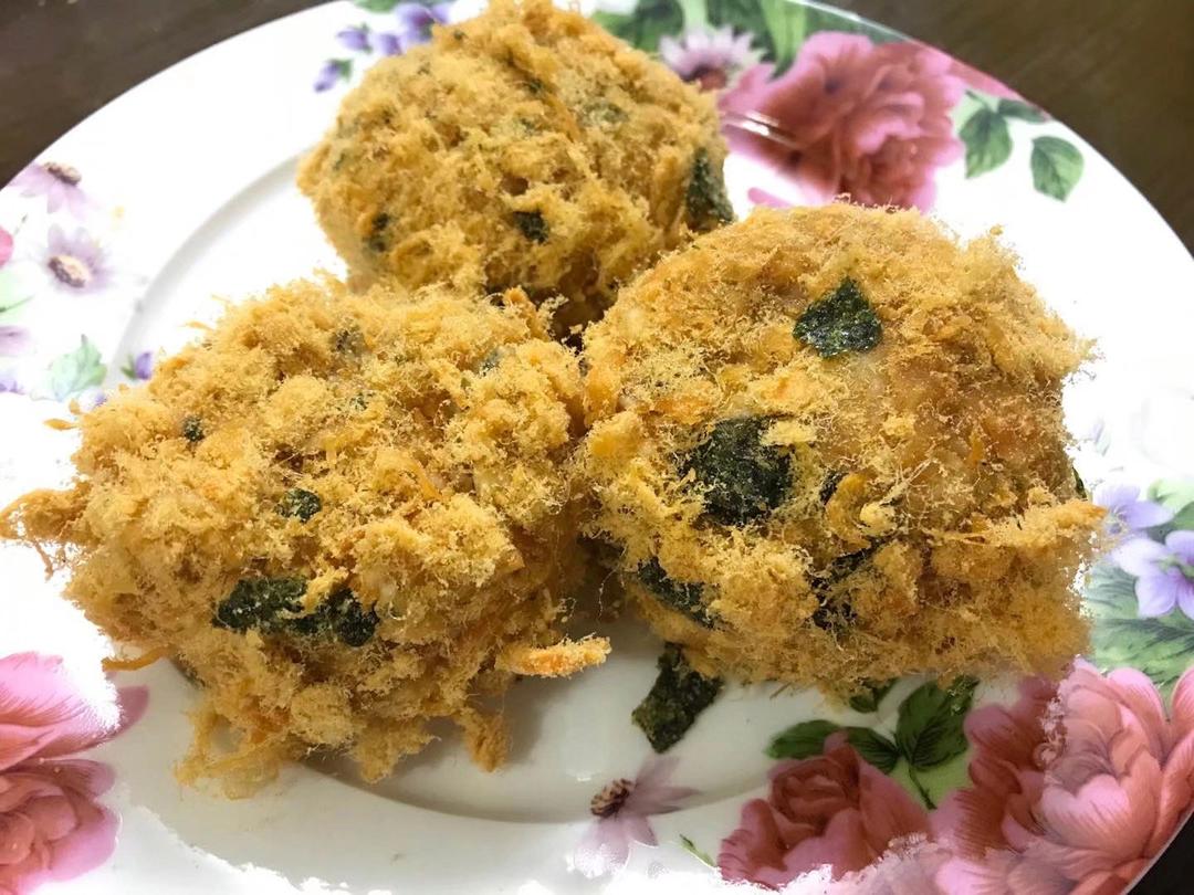 美味海苔肉松小贝