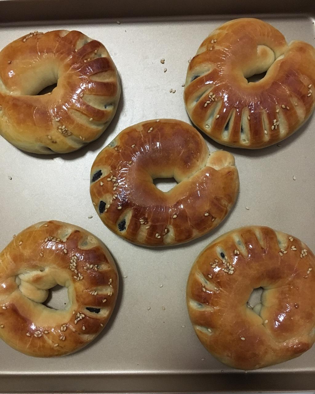 豆沙面包卷