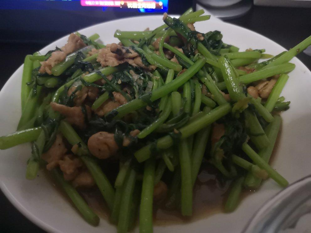 清炒蒿子秆