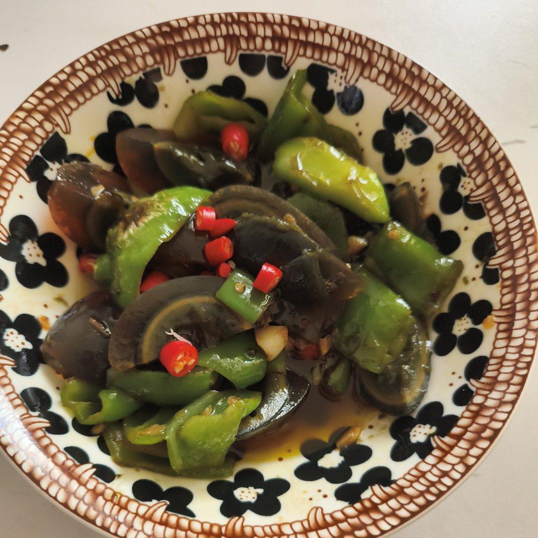 青椒皮蛋