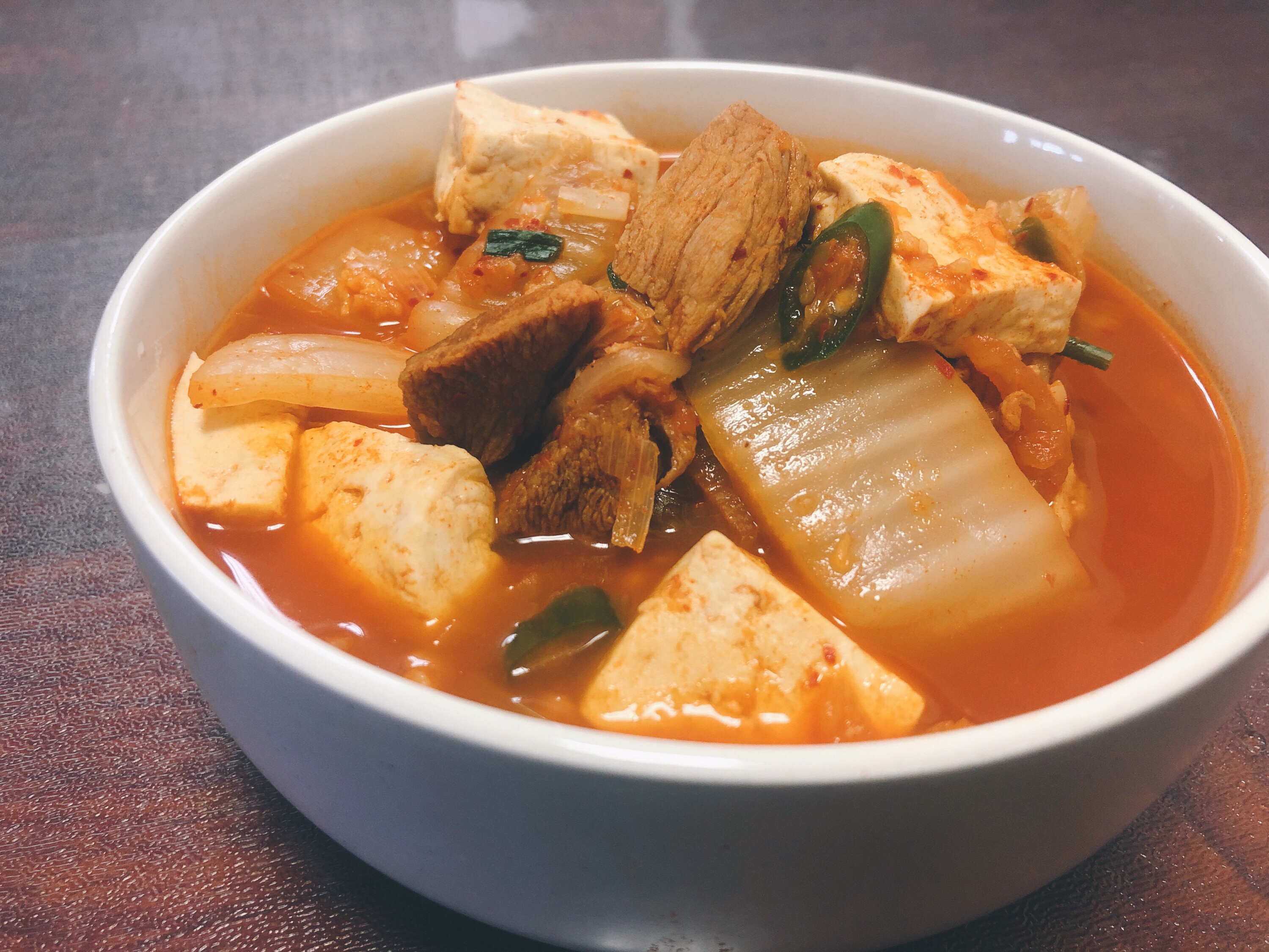 韩式五花肉泡菜汤的做法