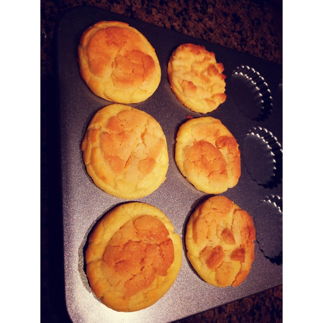 一口就爆浆的卡士达酥皮泡芙