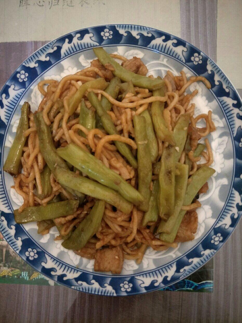 豆角焖面