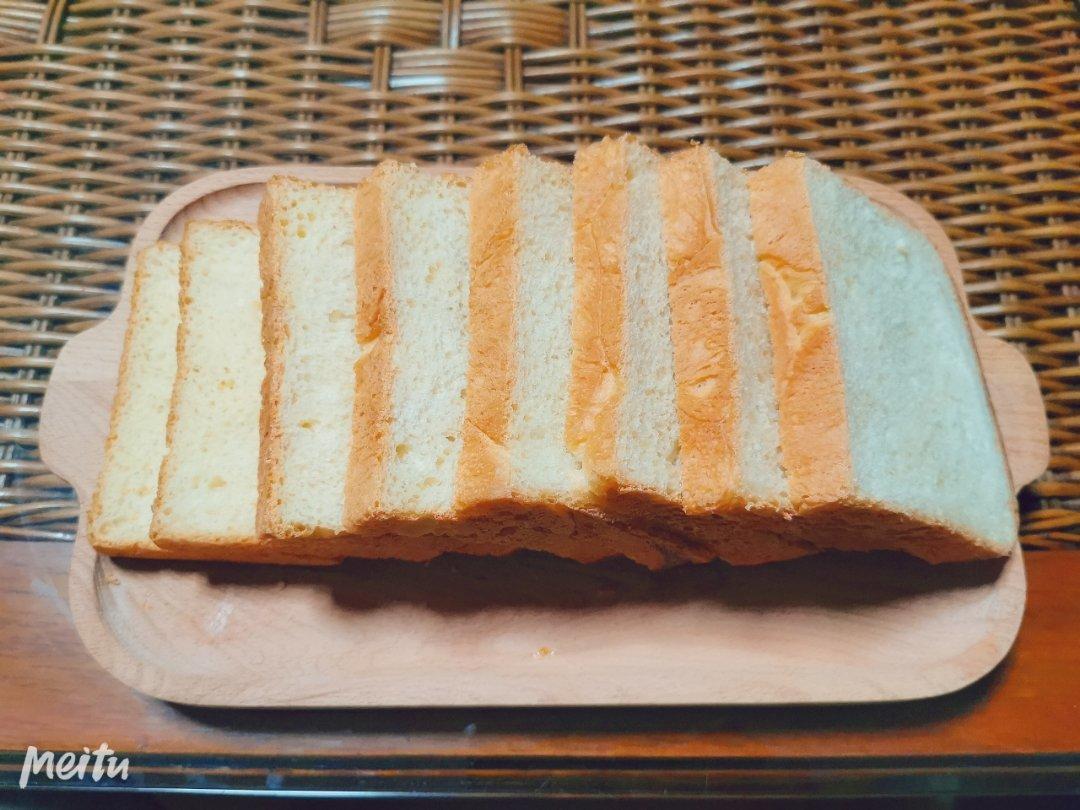 一整个蛋吐司（超好记的万能吐司配方）